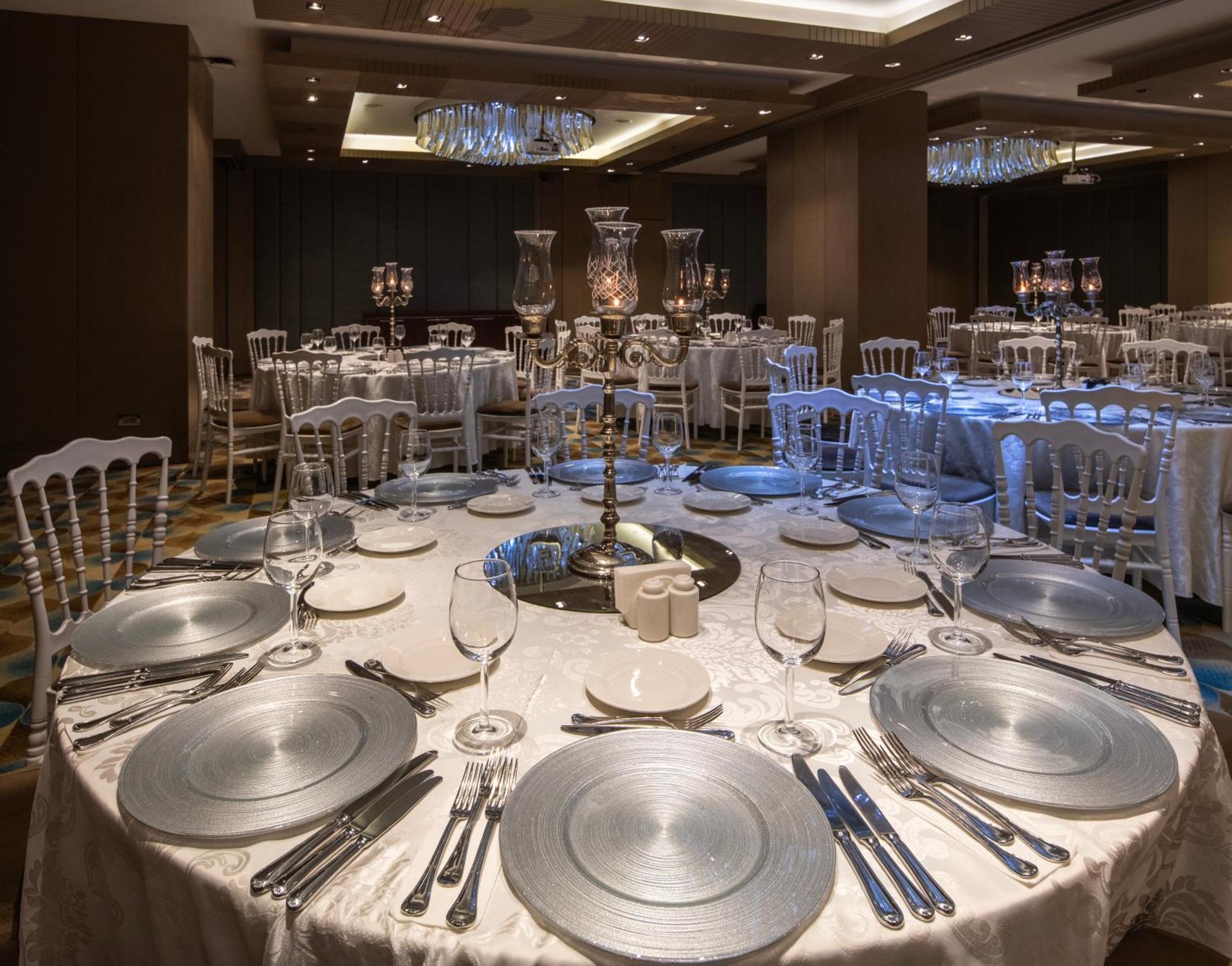 Windsor Hotel & Convention Center اسطنبول المظهر الخارجي الصورة The ballroom
