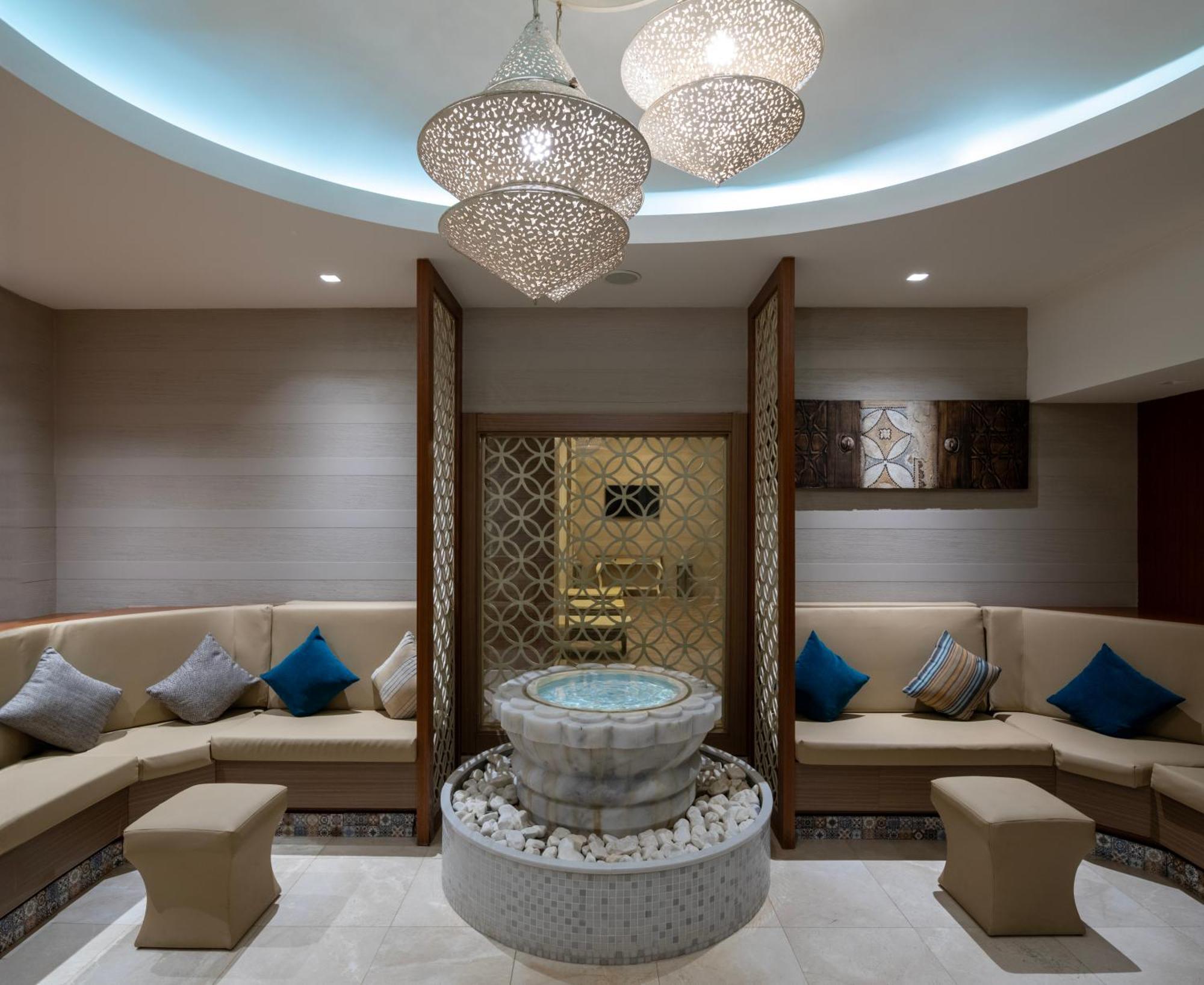 Windsor Hotel & Convention Center اسطنبول المظهر الخارجي الصورة The private lounge at the airport
