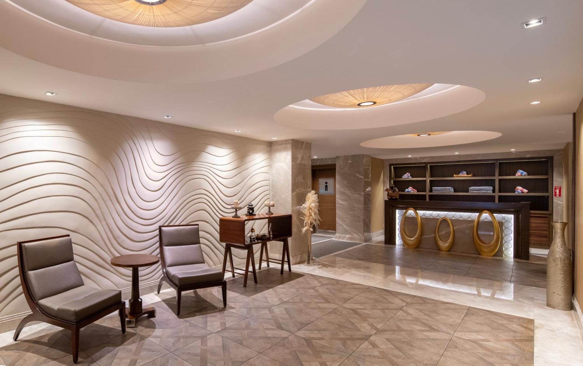 Windsor Hotel & Convention Center اسطنبول المظهر الخارجي الصورة The lounge at the airport