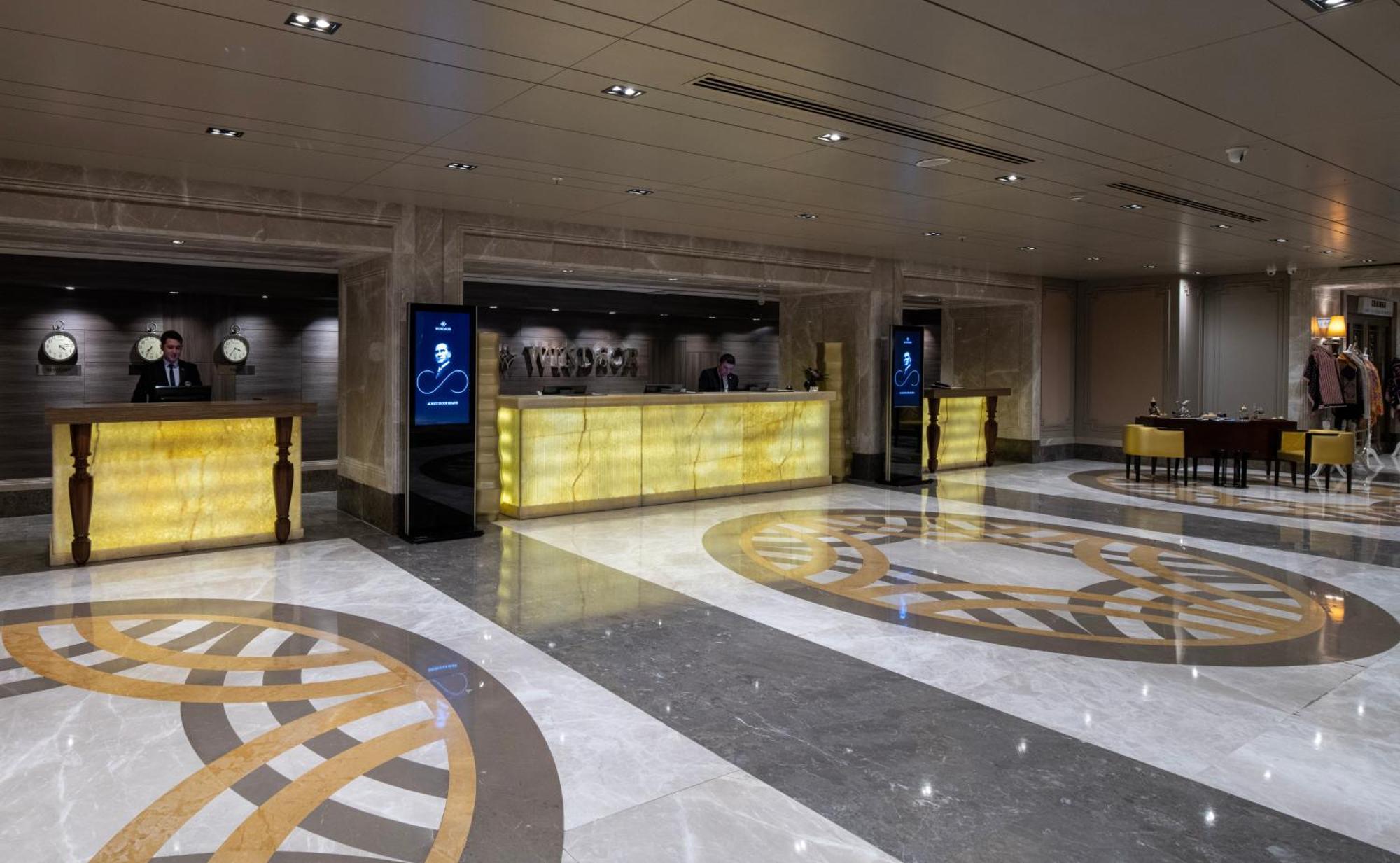Windsor Hotel & Convention Center اسطنبول المظهر الخارجي الصورة The lobby of the hotel