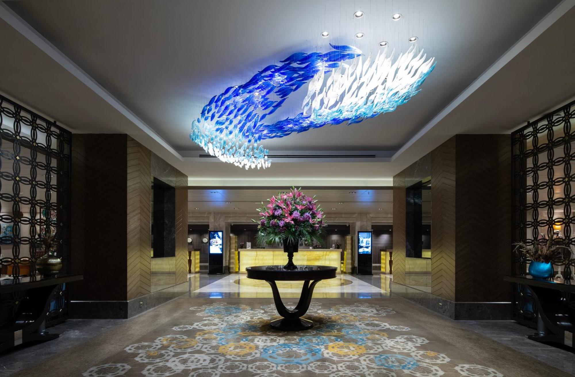 Windsor Hotel & Convention Center اسطنبول المظهر الخارجي الصورة The lobby of the hotel